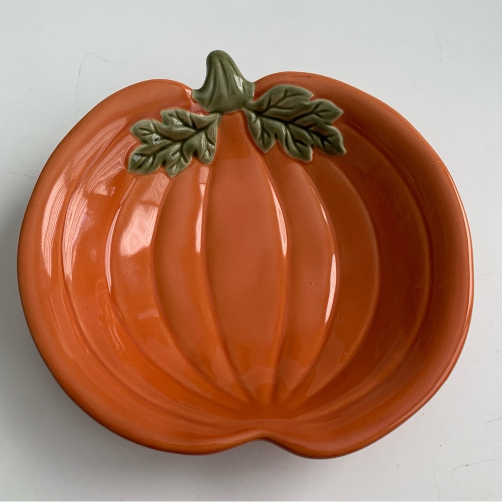 PAMPERED CHEF Ceramic Pumpkin Serving Dish 6” Simple Additions - Picture 3 of 9